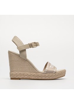 TOMMY HILFIGER SEASONAL WEBBING WEDGE ze sklepu Symbiosis w kategorii Sandały damskie - zdjęcie 154401954