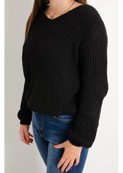 SWETER Z ŁAŃCUSZKIEM- CZARNY ze sklepu olika.com.pl w kategorii Swetry damskie - zdjęcie 178968342